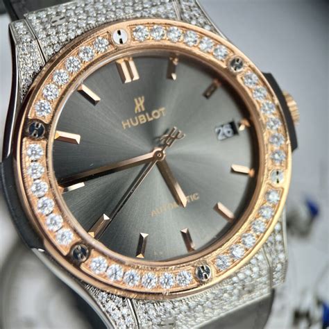 hublot đính kim cương